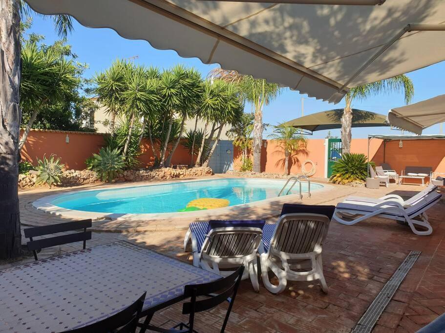 Villa Dos Patudos Фаро Екстериор снимка